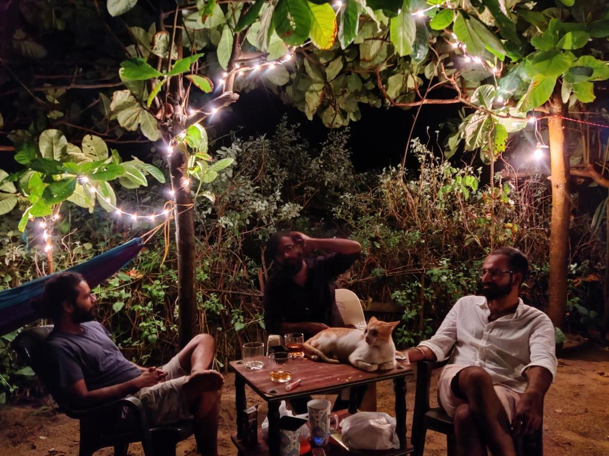 Surya Beach Cafe And Stay Gokarna  Exterior foto